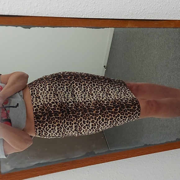 Leopard pencil skirt - Picture 6 of 8